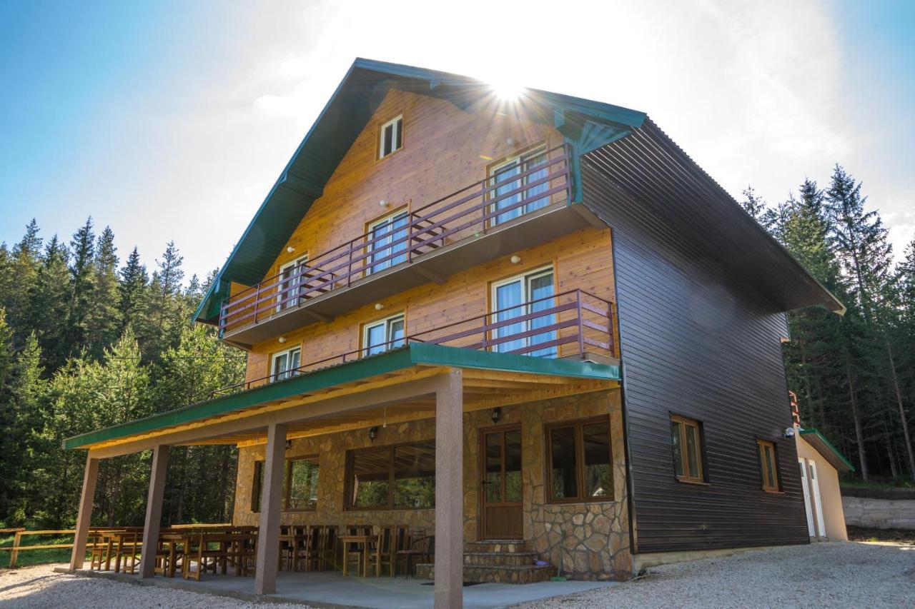 Apartmani Jezero Žabljak Extérieur photo