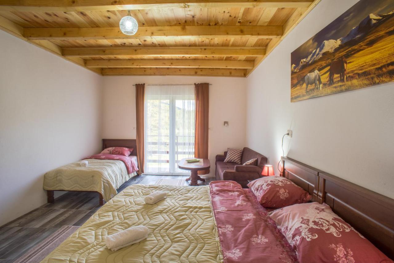 Apartmani Jezero Žabljak Extérieur photo