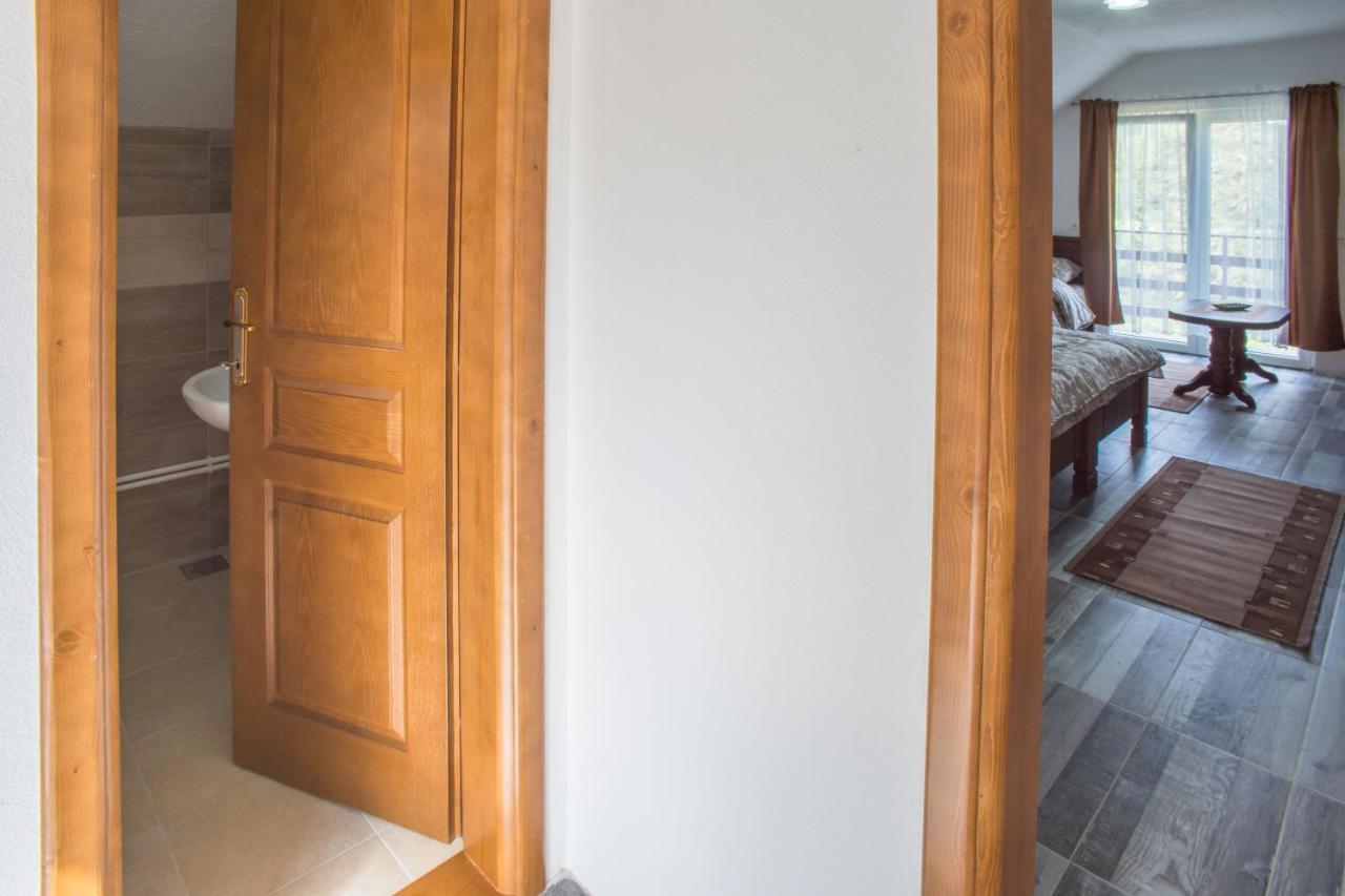Apartmani Jezero Žabljak Extérieur photo