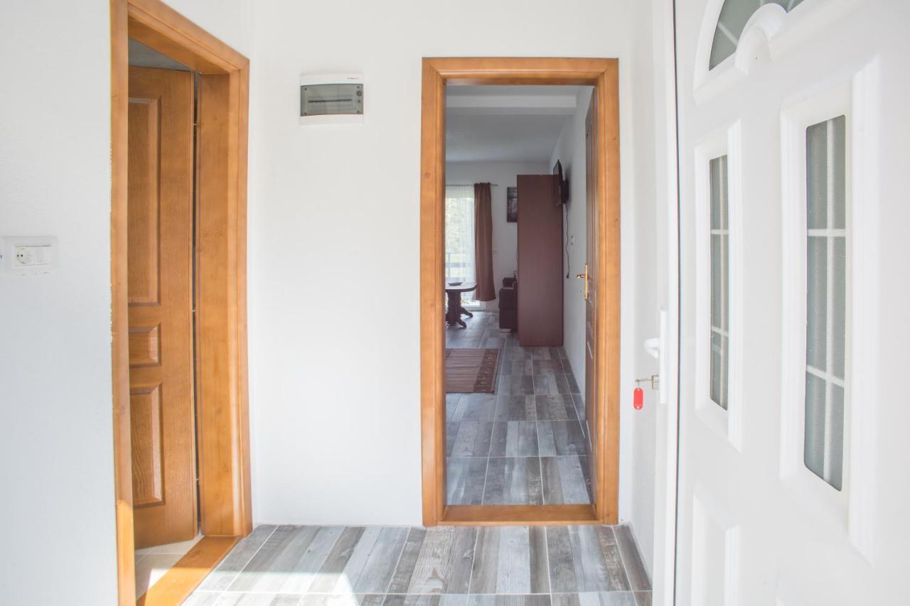 Apartmani Jezero Žabljak Extérieur photo