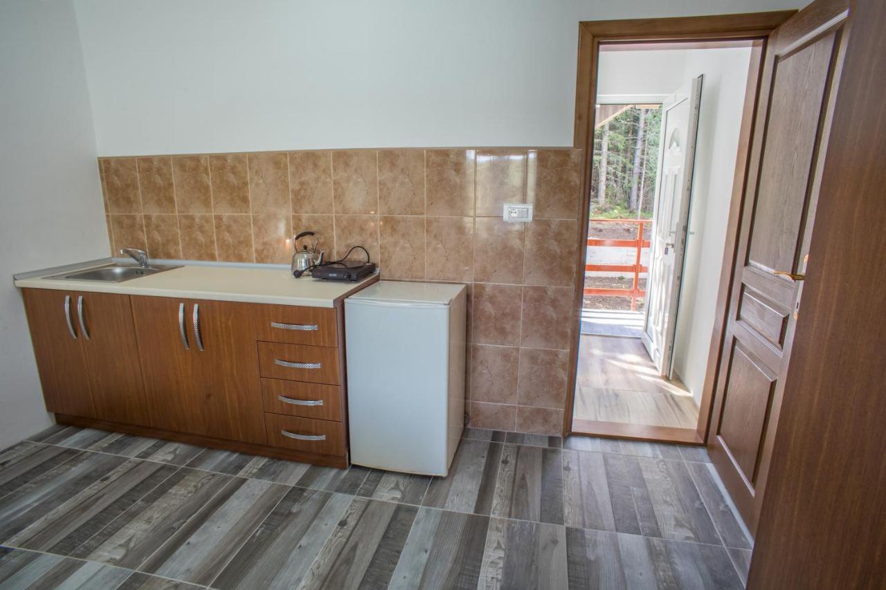 Apartmani Jezero Žabljak Extérieur photo