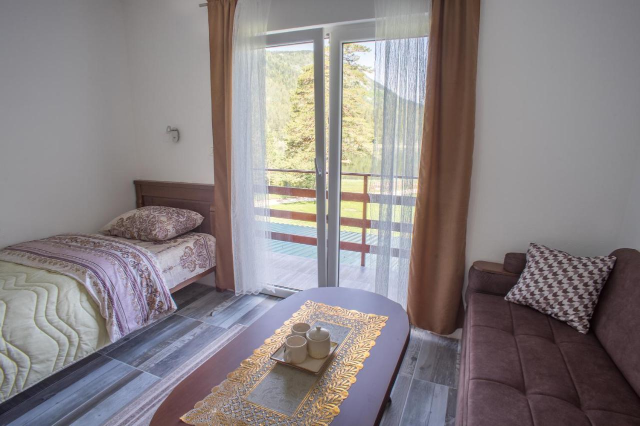 Apartmani Jezero Žabljak Extérieur photo