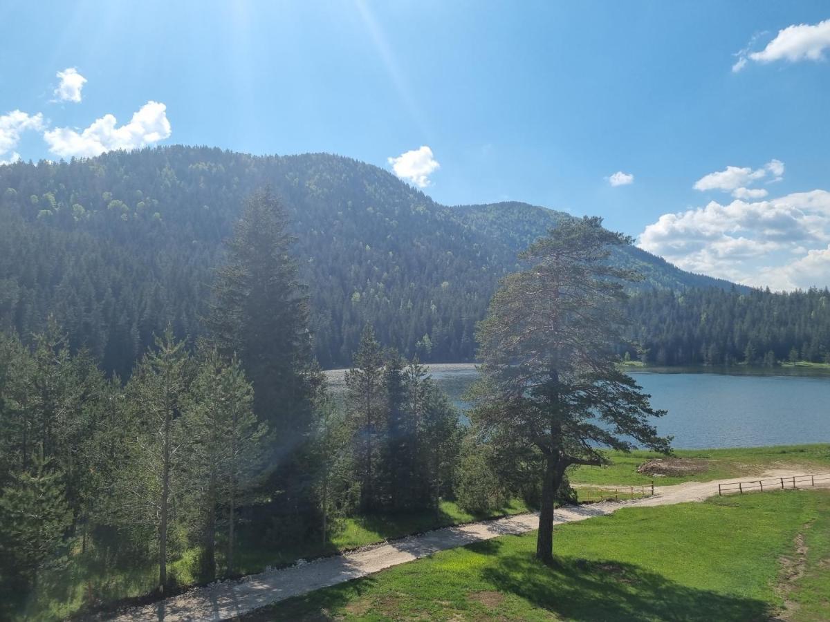 Apartmani Jezero Žabljak Extérieur photo