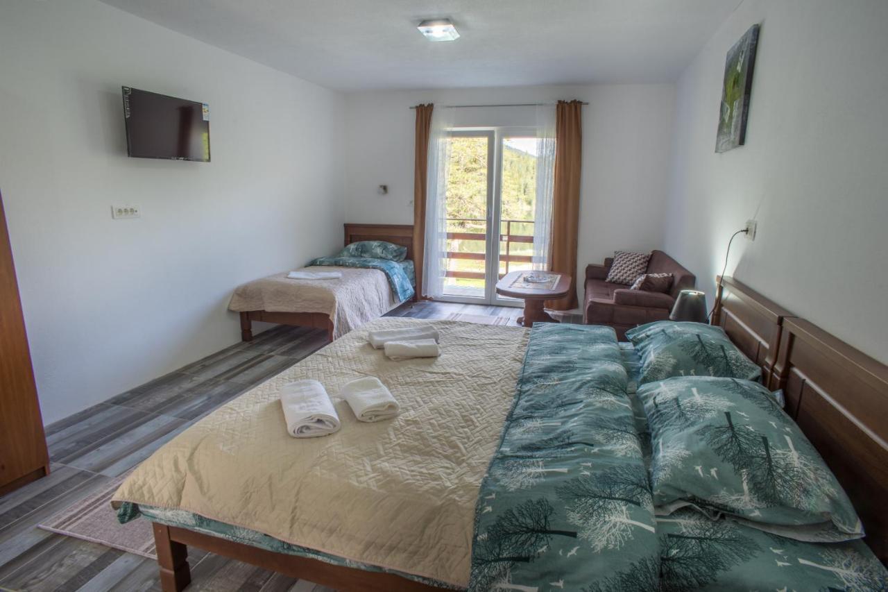 Apartmani Jezero Žabljak Extérieur photo