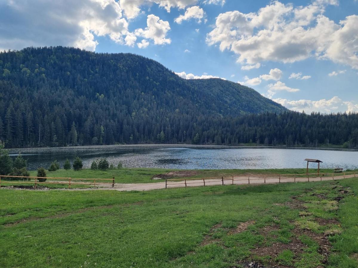 Apartmani Jezero Žabljak Extérieur photo