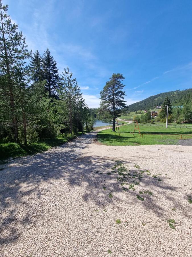 Apartmani Jezero Žabljak Chambre photo